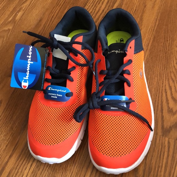 MEN’ S CHAMPION GYM SHOES SIZE 10 1/2! NEW WITH TAGS ON IT! SMOKE FREE HOME! - Picture 8 of 8